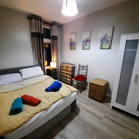 2 Bedroom Garden Apartment
